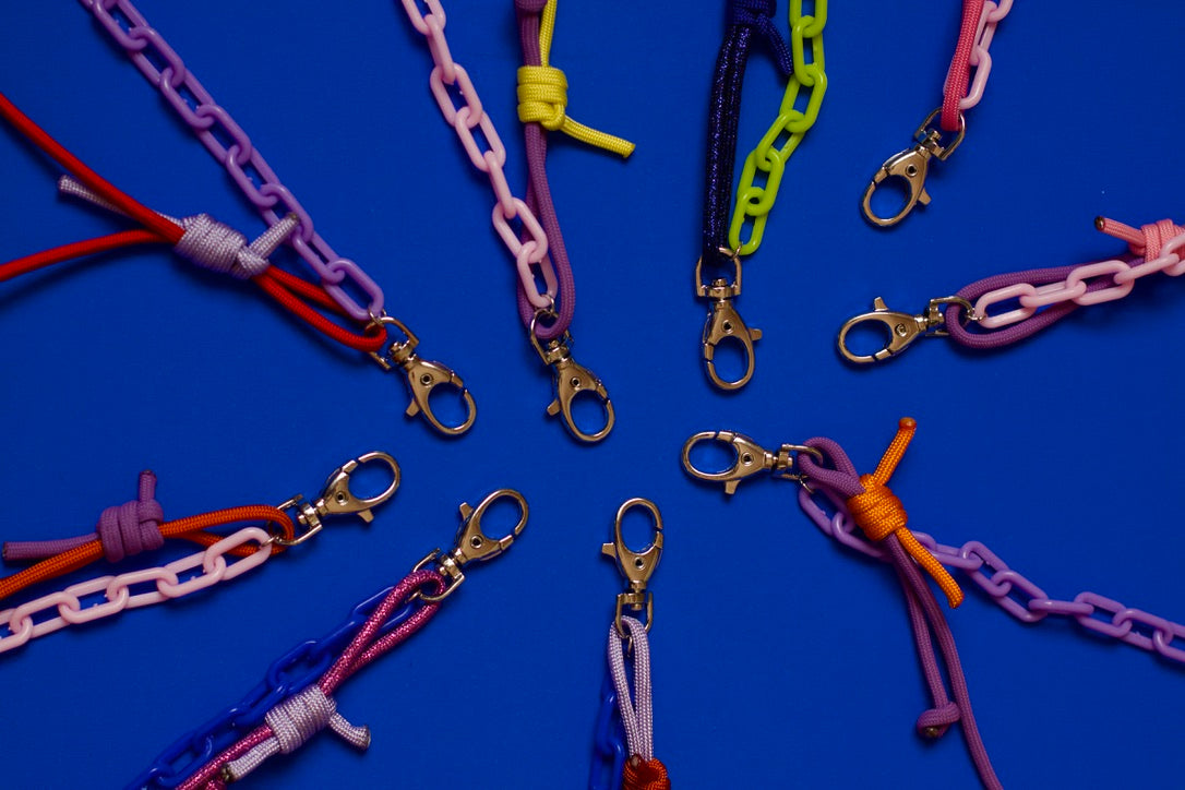 12 _ Kette Acryl & Paracord